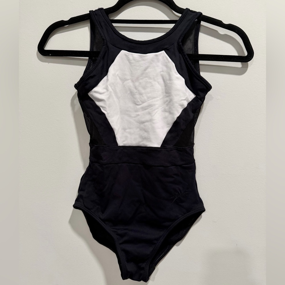 SoDança ballet leotard, Size S, color Black & White